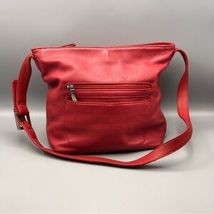 STONE & CO. Red Pebble Leather Shoulder Bag Adjustable Strap  Multi Pocket Good